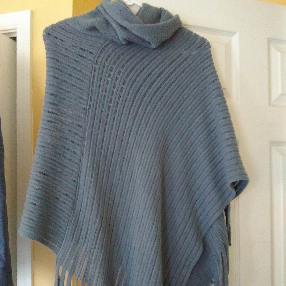 Womens poncho